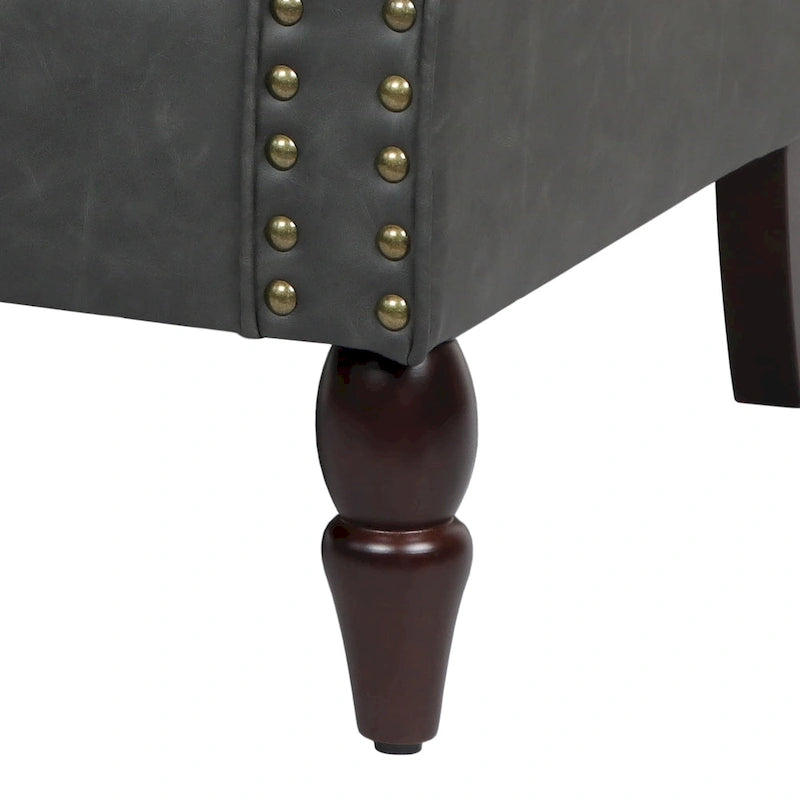 Fauteuil d'appoint en similicuir avec accoudoirs roulés et garniture cloutée – Chaise de salon classique avec pieds en bois massif